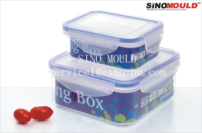 Plastic lunch box mold with IML system